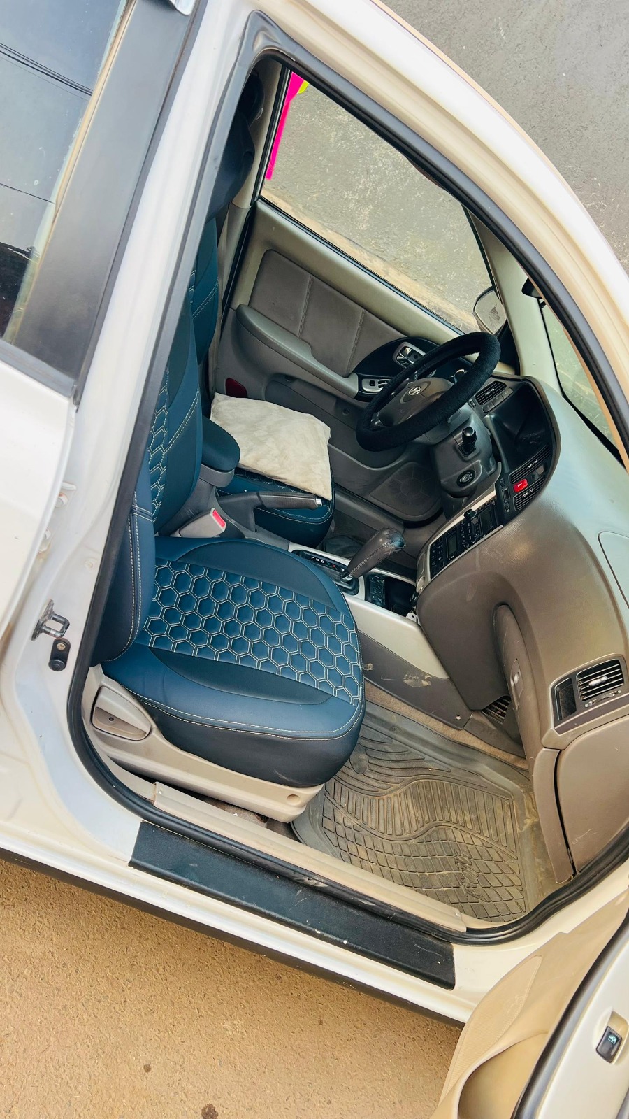 BERE 371 CM: Hyundai avante in good condition  is available for sale #+250780675812